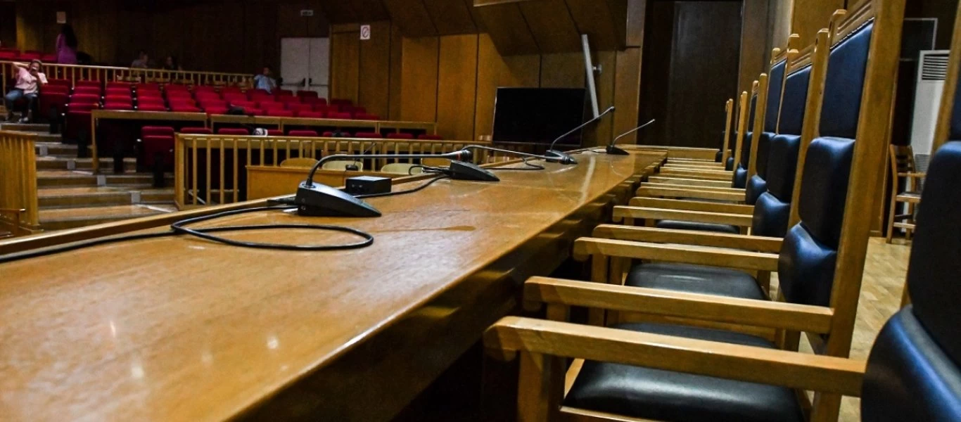 Κτηνωδία στη Λάρισα: Άνδρας σκότωσε τον σκύλο του και έμεινε άναυδος με την ποινή του